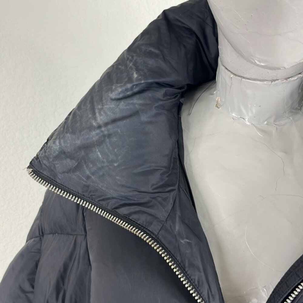& Other Stories Oversized Sculpted Puffer Jacket - Picture 10 of 13